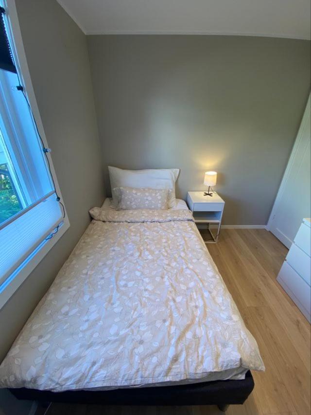 Modern Apartment With Free Parking Bergen Exterior foto