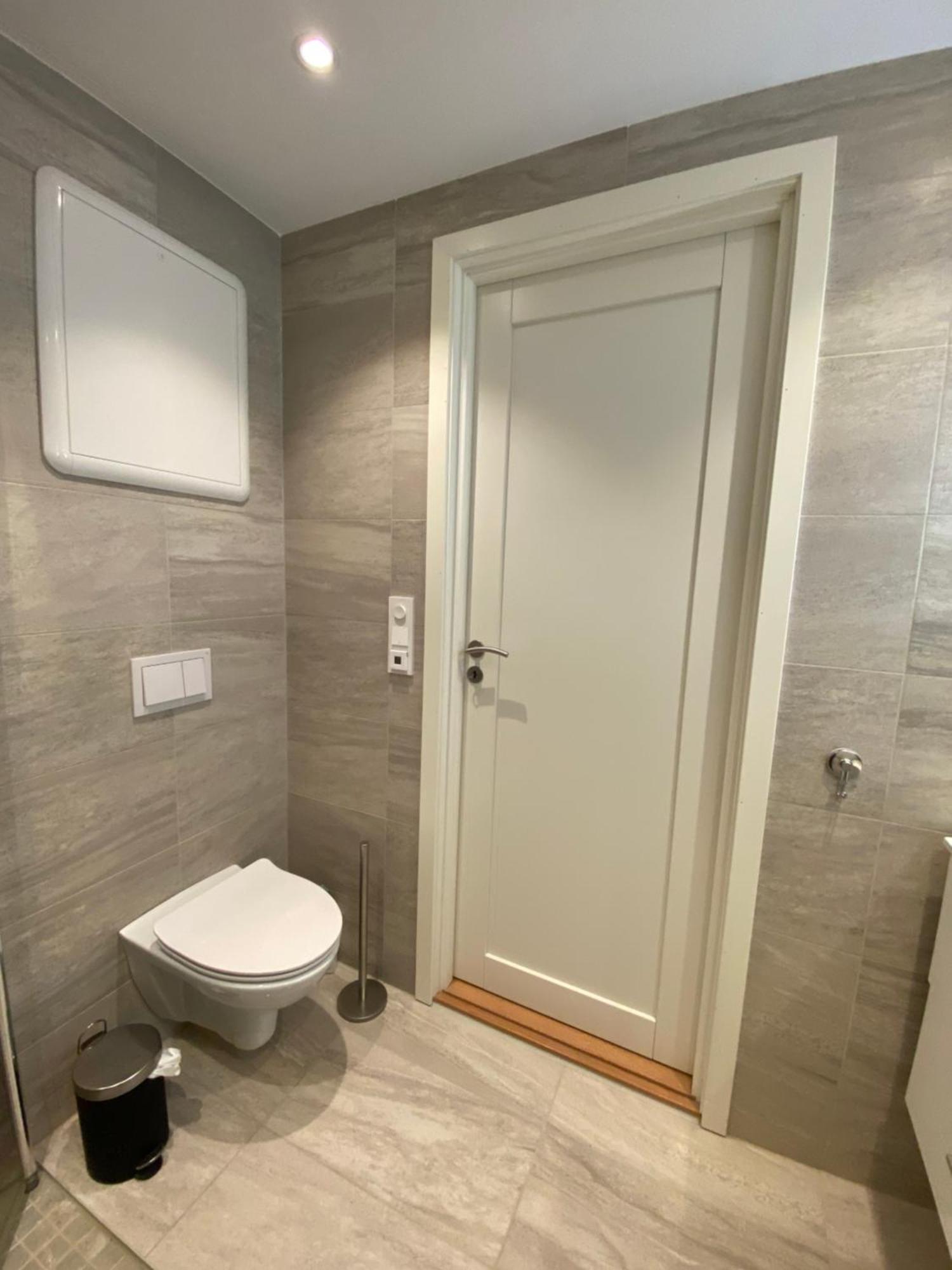 Modern Apartment With Free Parking Bergen Exterior foto